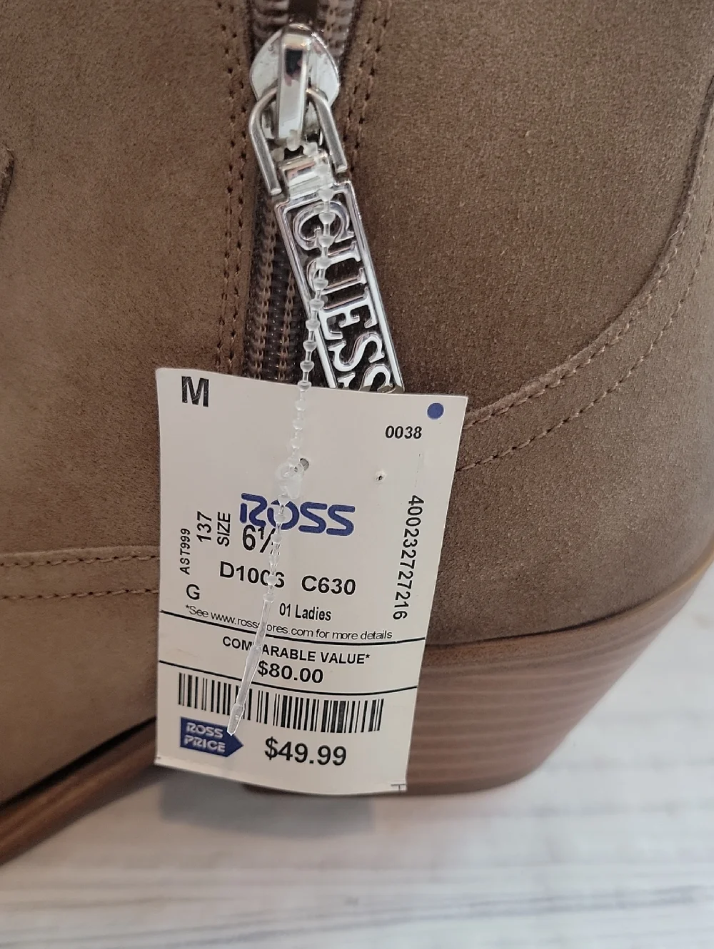 Guess Gwnebila Suede Pointed Toe Ankle Boots - Taupe NWT Womens Size 6.5